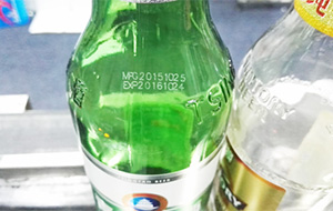 如何選擇一款速度快質(zhì)量可靠的激光噴碼機(jī)？